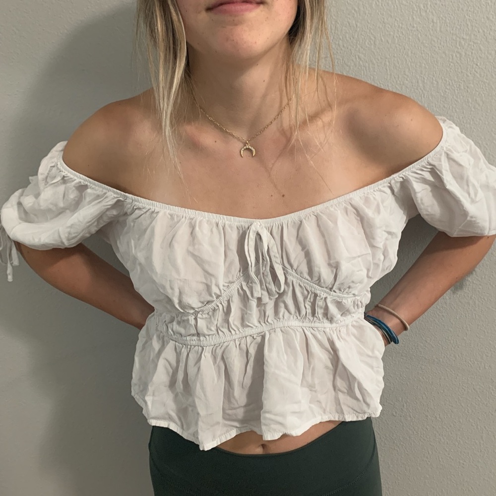 White blouse Pacsun